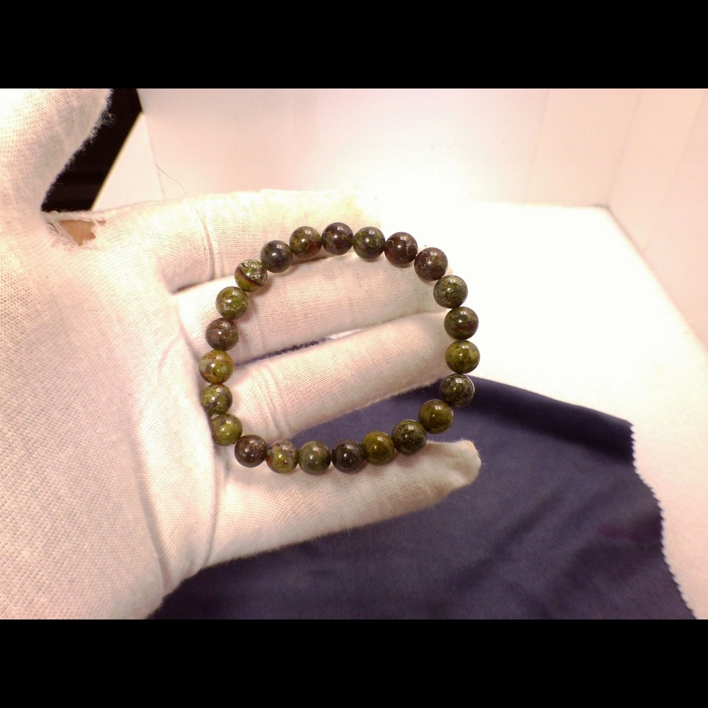 Dragon Bloodstone Bracelet Handmade Stretch Cord Green Red Polished Beads‎ EX!